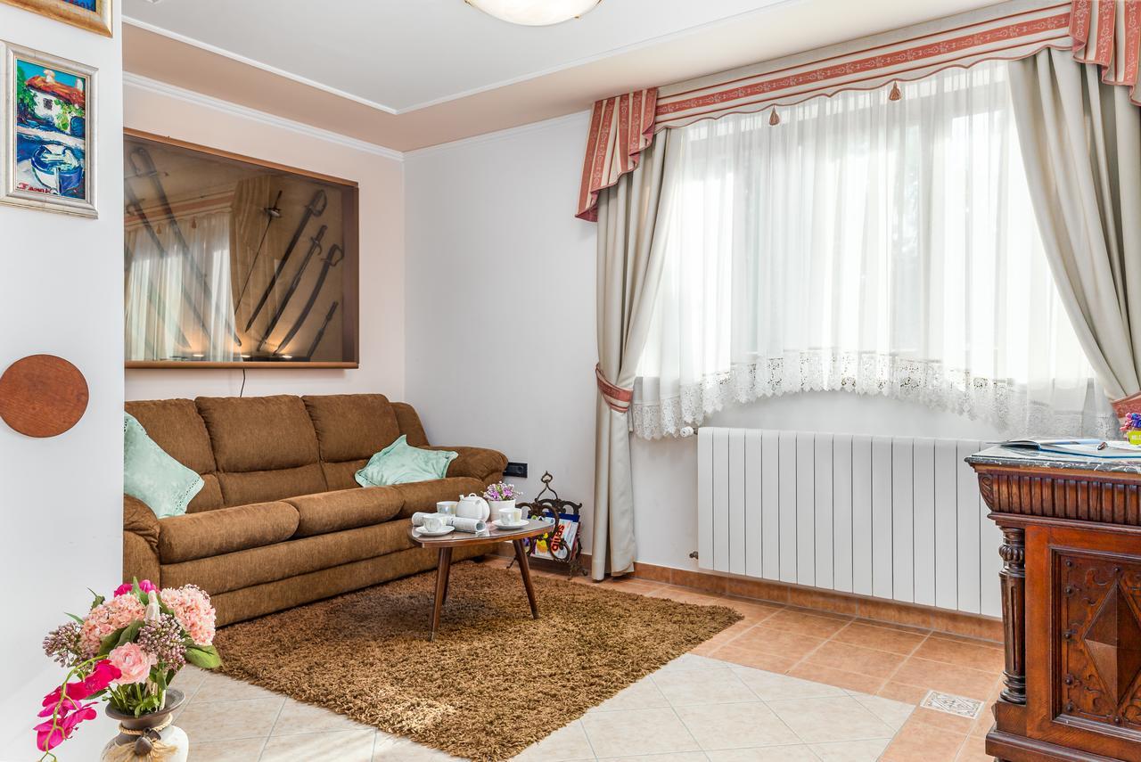Apartment Noa Opatija Buitenkant foto